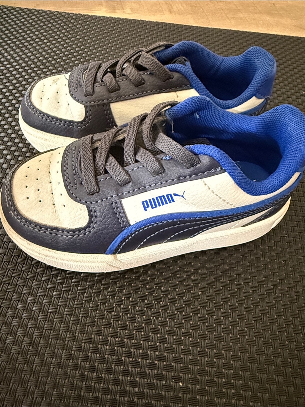 Puma Youth Navy and White Low-Top Sneakers - Picture 2 of 3